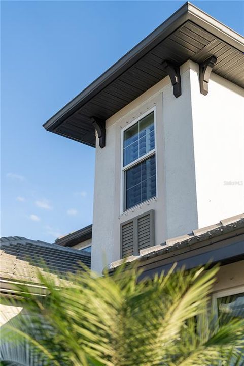 Active With Contract: $749,000 (4 beds, 3 baths, 2648 Square Feet)