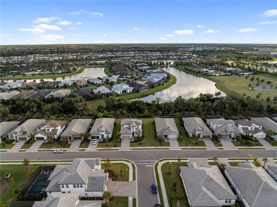 Active With Contract: $749,000 (4 beds, 3 baths, 2648 Square Feet)