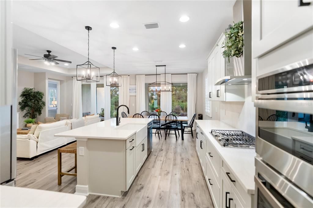 Active With Contract: $749,000 (4 beds, 3 baths, 2648 Square Feet)