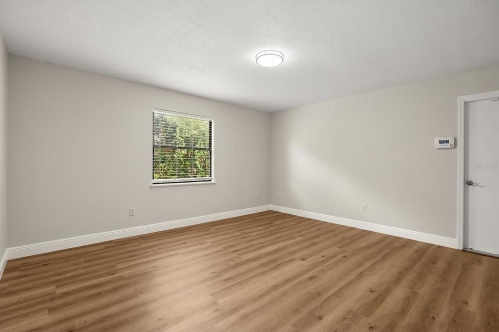 En Venta: $330,000 (3 camas, 2 baños, 1742 Pies cuadrados)