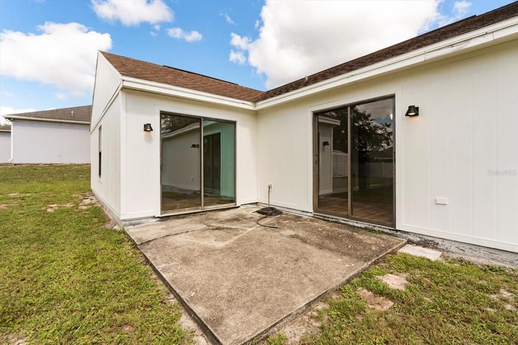 En Venta: $330,000 (3 camas, 2 baños, 1742 Pies cuadrados)