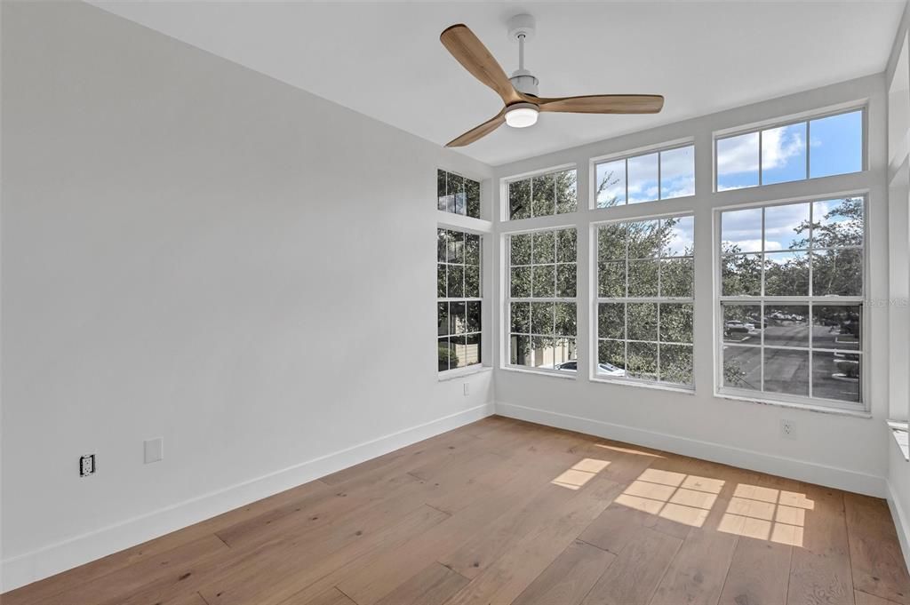 待售: $316,000 (3 贝兹, 2 浴室, 1282 平方英尺)