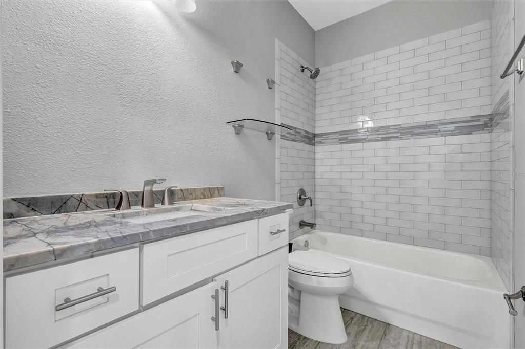 待售: $316,000 (3 贝兹, 2 浴室, 1282 平方英尺)