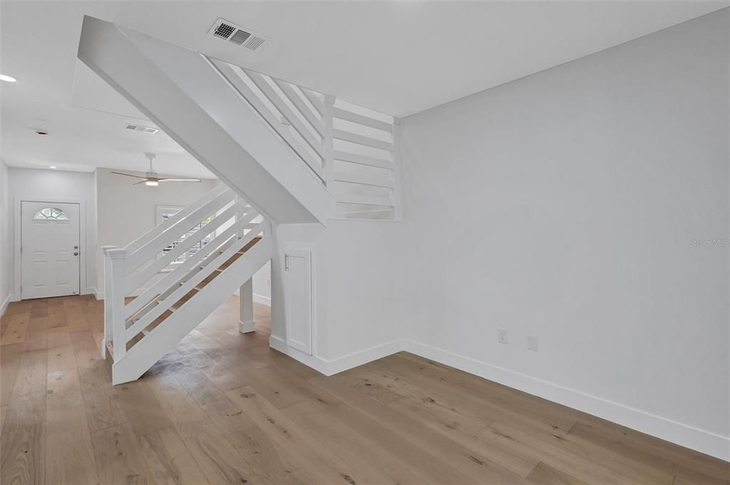 待售: $316,000 (3 贝兹, 2 浴室, 1282 平方英尺)