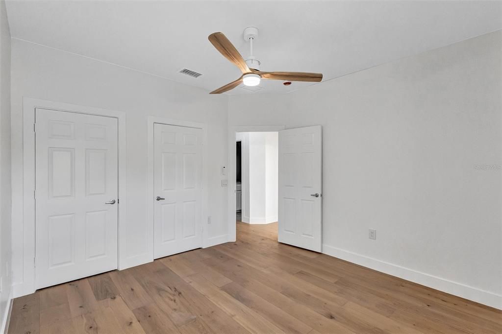 待售: $316,000 (3 贝兹, 2 浴室, 1282 平方英尺)