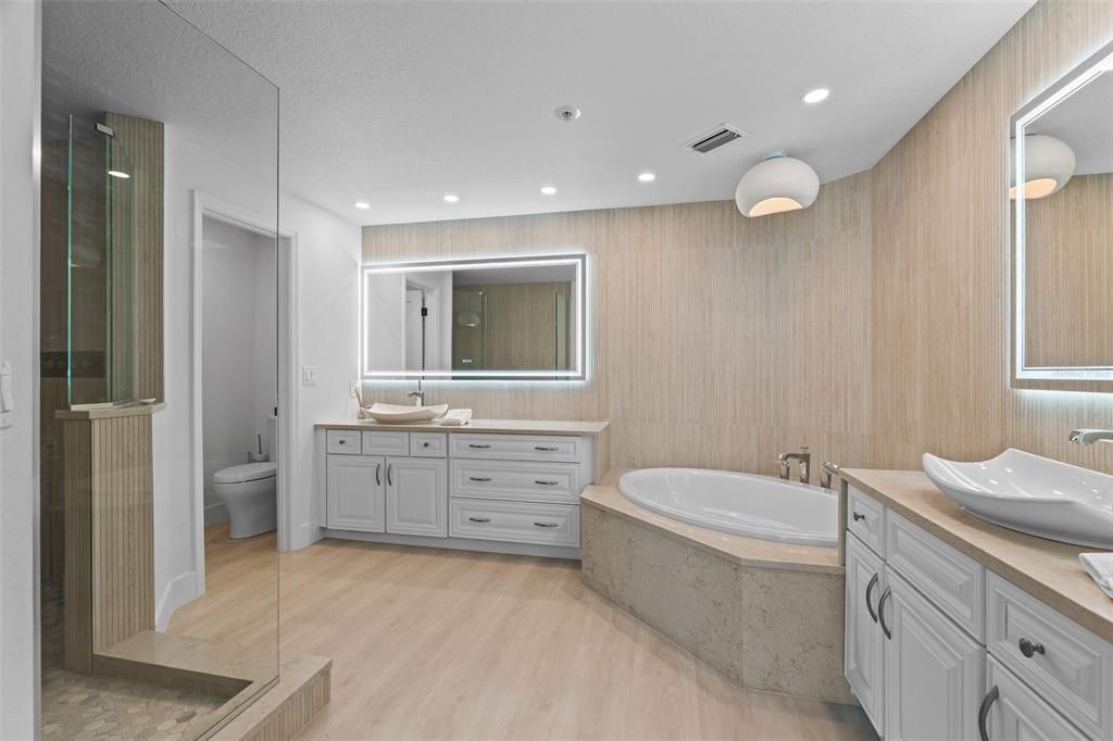 待售: $1,795,000 (3 贝兹, 3 浴室, 2200 平方英尺)