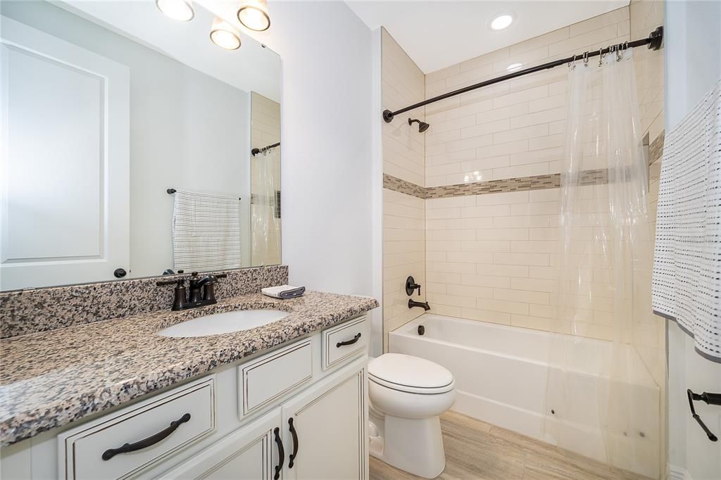 На продажу: $1,090,000 (5 спален, 3 ванн, 3083 Квадратных фут)