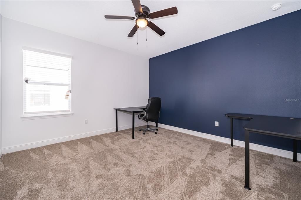 На продажу: $1,090,000 (5 спален, 3 ванн, 3083 Квадратных фут)