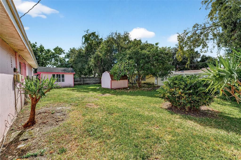 Active With Contract: $395,000 (4 beds, 3 baths, 2313 Square Feet)