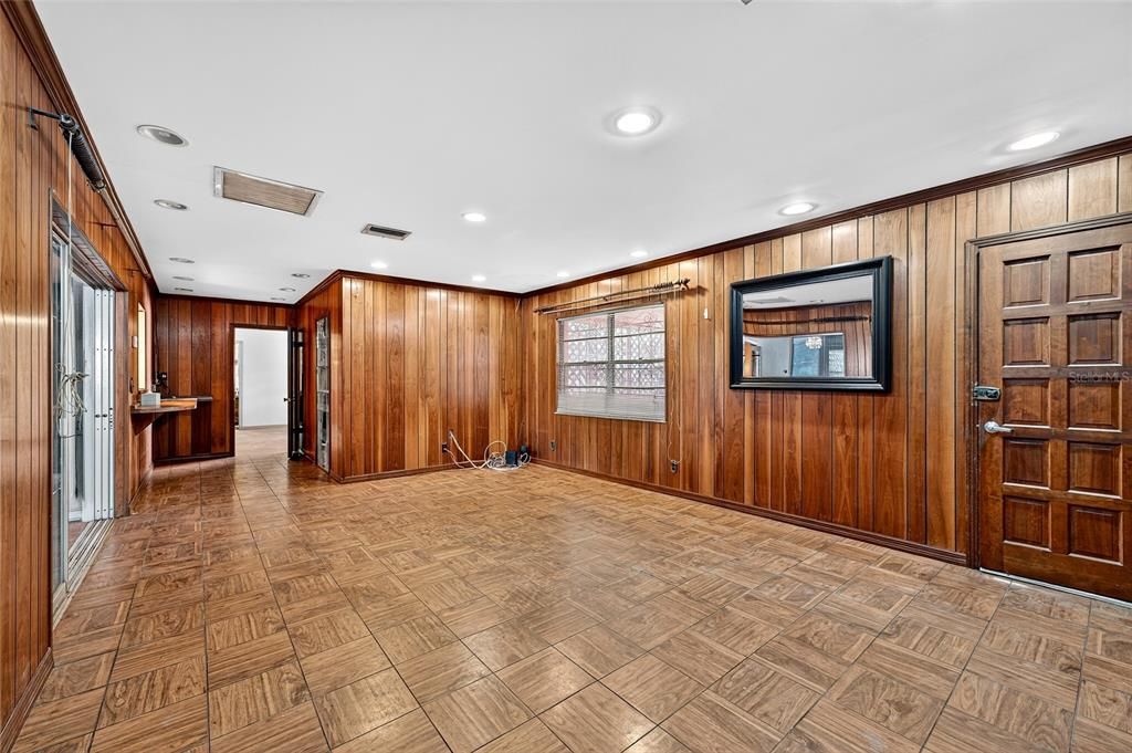 Active With Contract: $395,000 (4 beds, 3 baths, 2313 Square Feet)