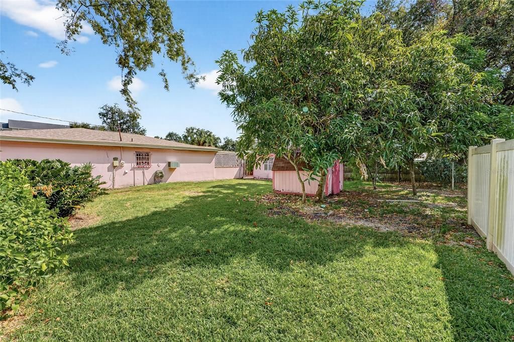 Active With Contract: $395,000 (4 beds, 3 baths, 2313 Square Feet)