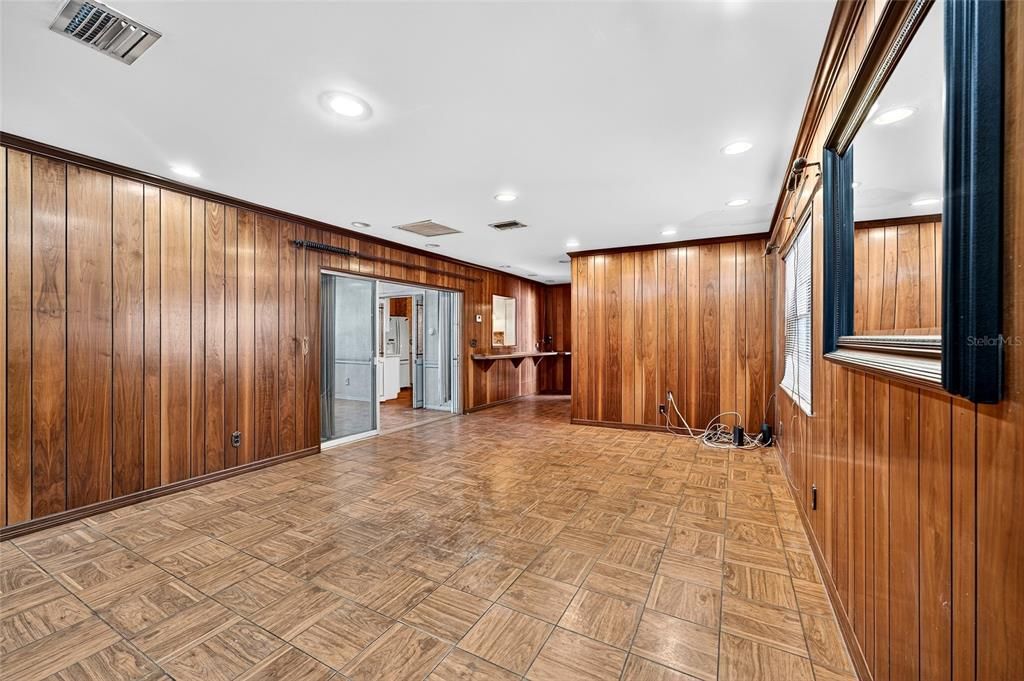 Active With Contract: $395,000 (4 beds, 3 baths, 2313 Square Feet)