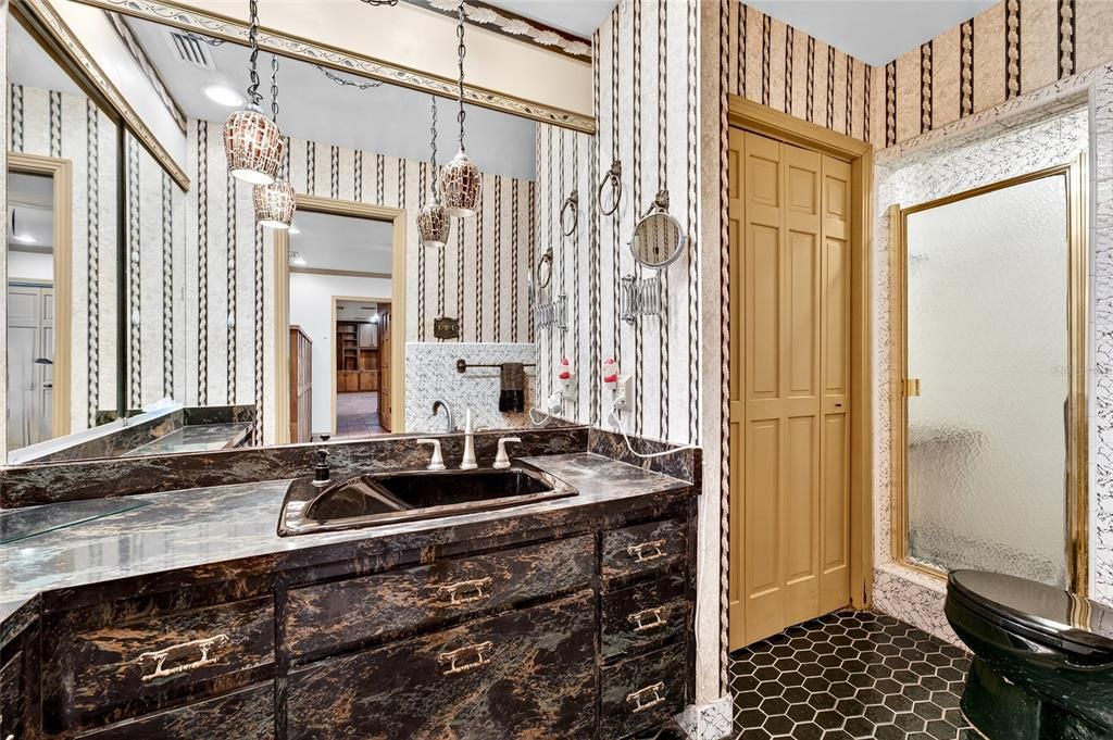 Active With Contract: $395,000 (4 beds, 3 baths, 2313 Square Feet)