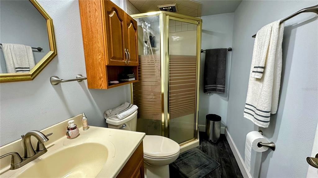 For Sale: $320,000 (3 beds, 2 baths, 1646 Square Feet)