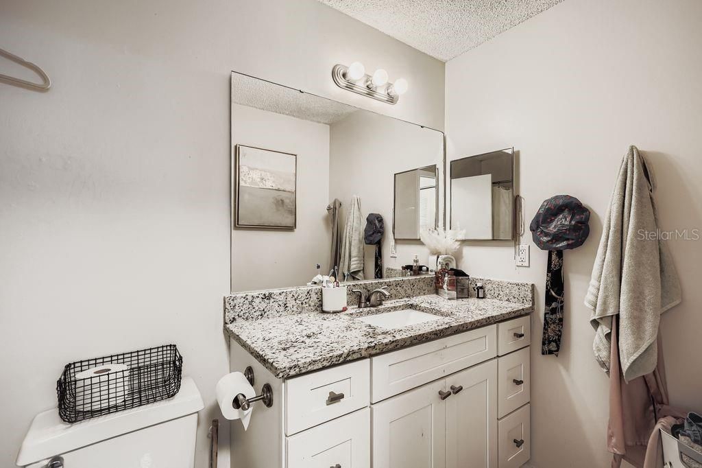 En Venta: $199,000 (3 camas, 2 baños, 1100 Pies cuadrados)