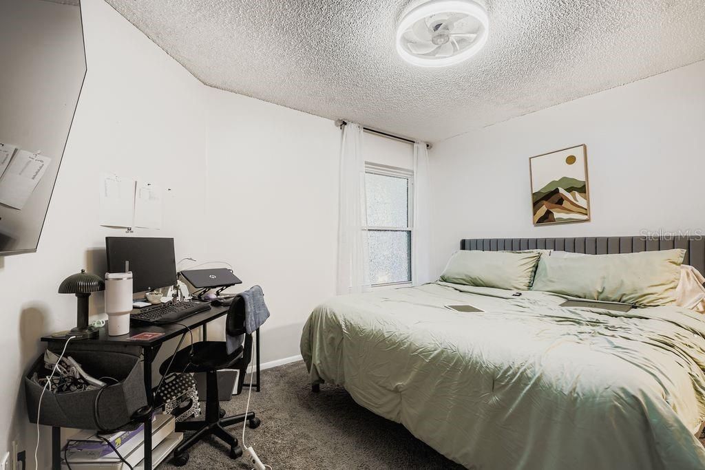 En Venta: $199,000 (3 camas, 2 baños, 1100 Pies cuadrados)