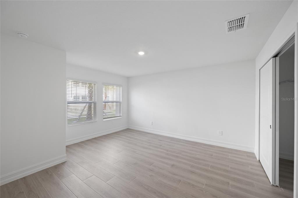 Active With Contract: $2,795 (4 beds, 3 baths, 2410 Square Feet)