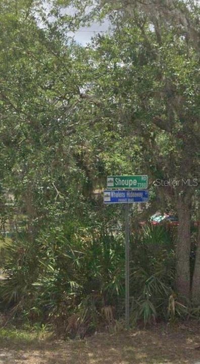 待售: $149,999 (2.27 acres)