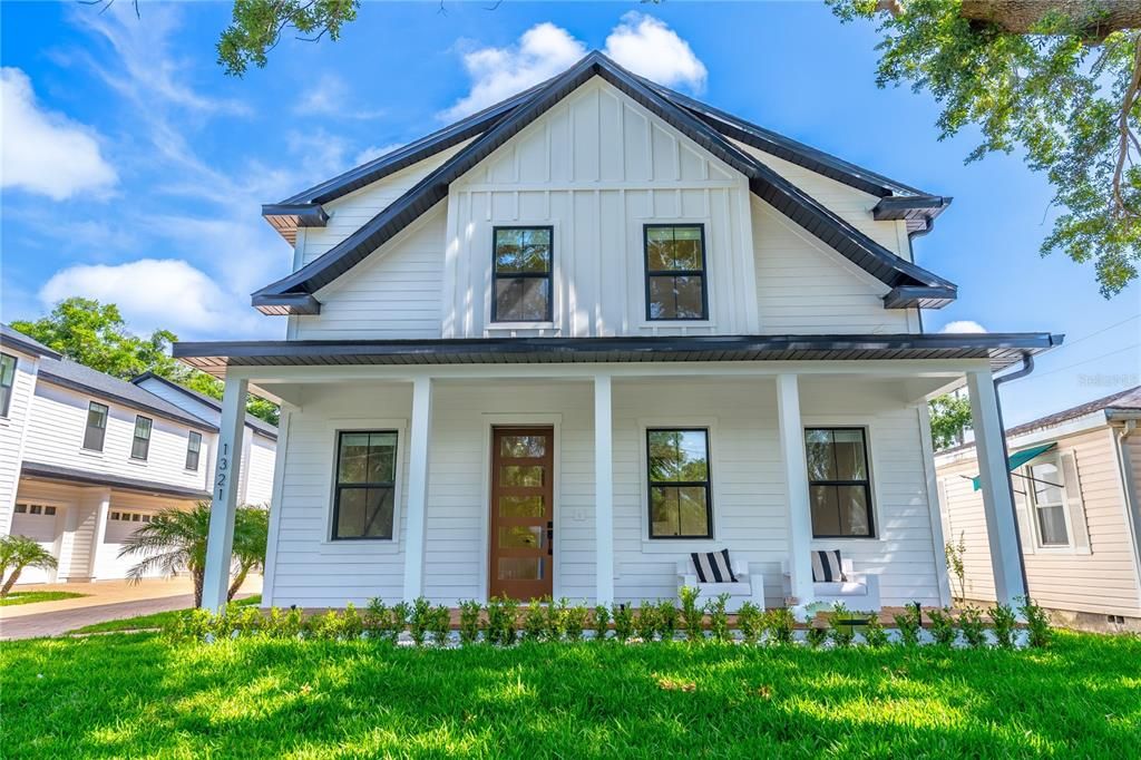 合同活跃: $599,000 (3 贝兹, 2 浴室, 1751 平方英尺)