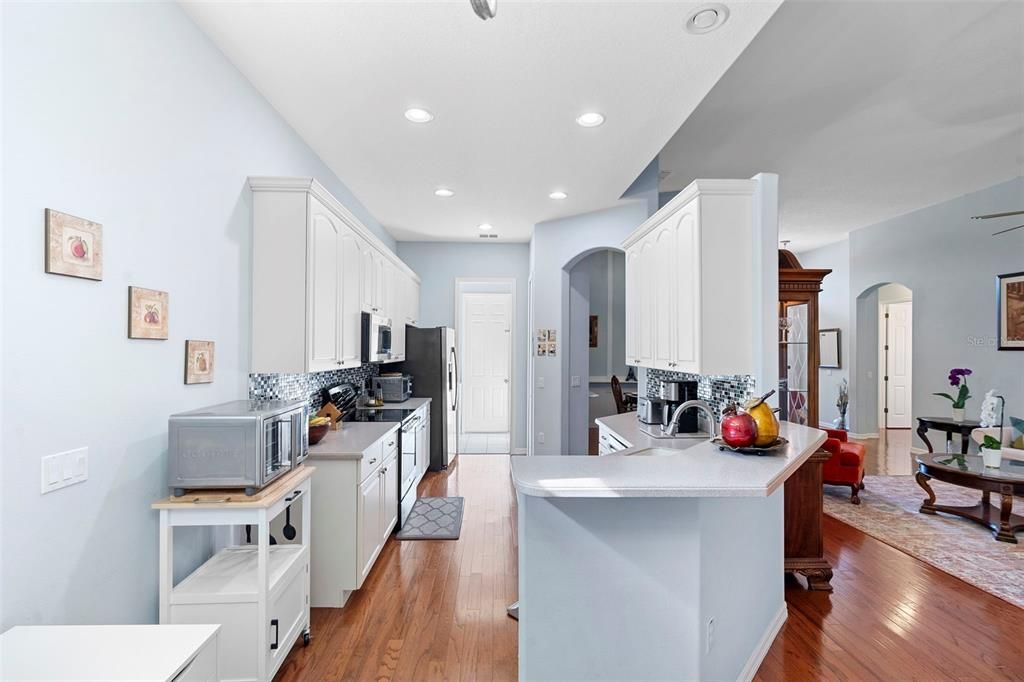 For Sale: $455,000 (3 beds, 2 baths, 2056 Square Feet)