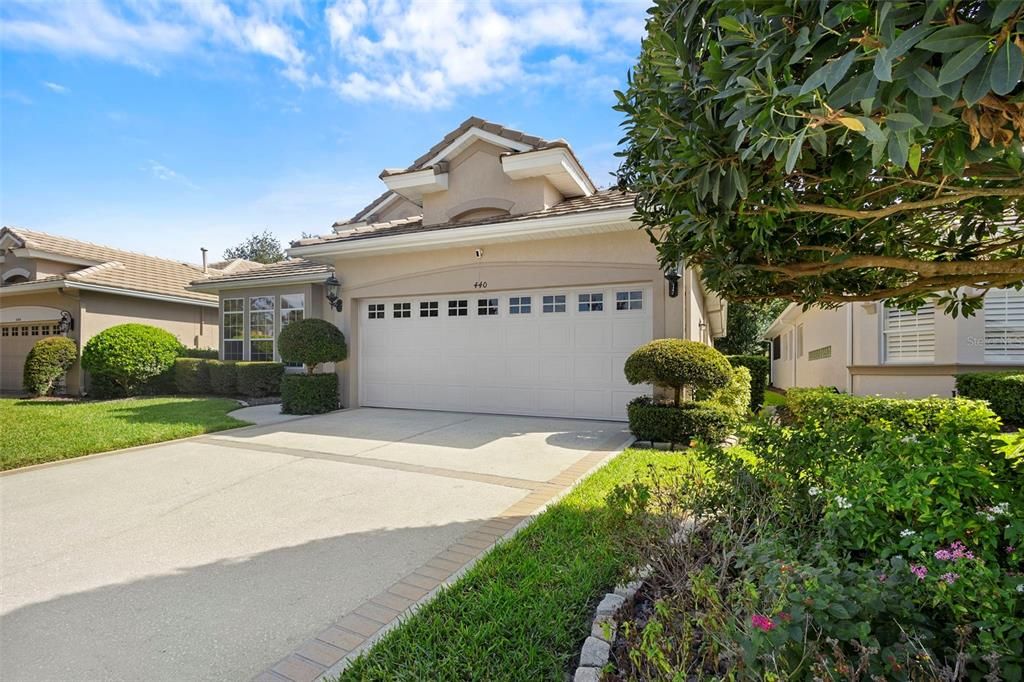 For Sale: $455,000 (3 beds, 2 baths, 2056 Square Feet)