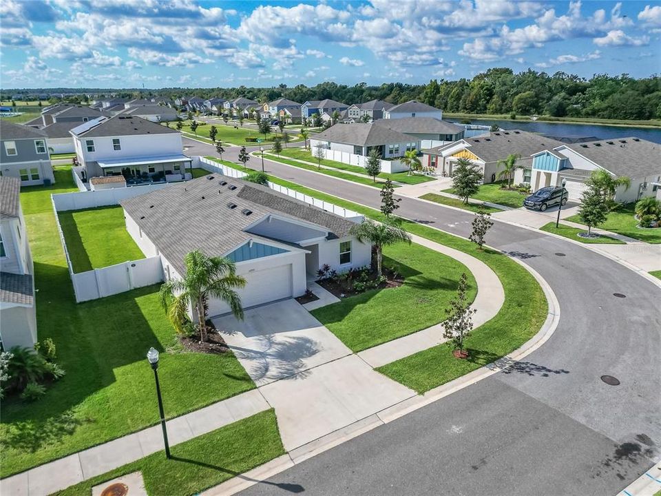 Active With Contract: $339,000 (4 beds, 2 baths, 1842 Square Feet)