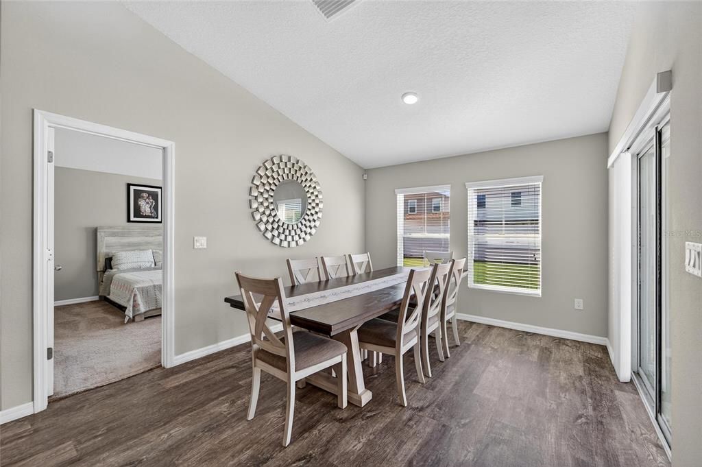 Active With Contract: $339,000 (4 beds, 2 baths, 1842 Square Feet)