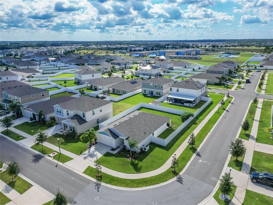 Active With Contract: $339,000 (4 beds, 2 baths, 1842 Square Feet)