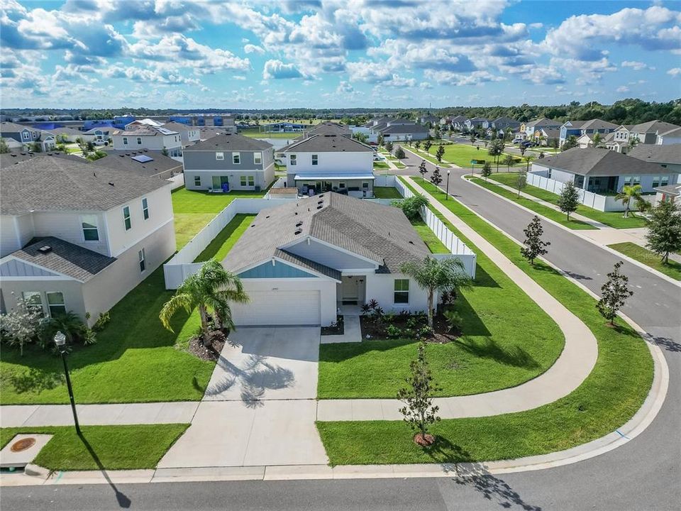 Active With Contract: $339,000 (4 beds, 2 baths, 1842 Square Feet)