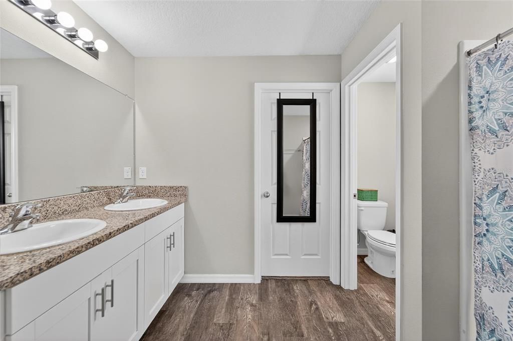 Active With Contract: $339,000 (4 beds, 2 baths, 1842 Square Feet)