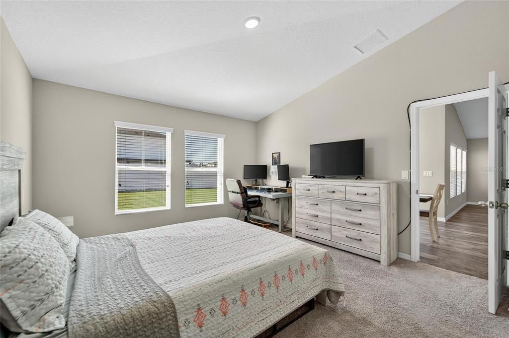 Active With Contract: $339,000 (4 beds, 2 baths, 1842 Square Feet)