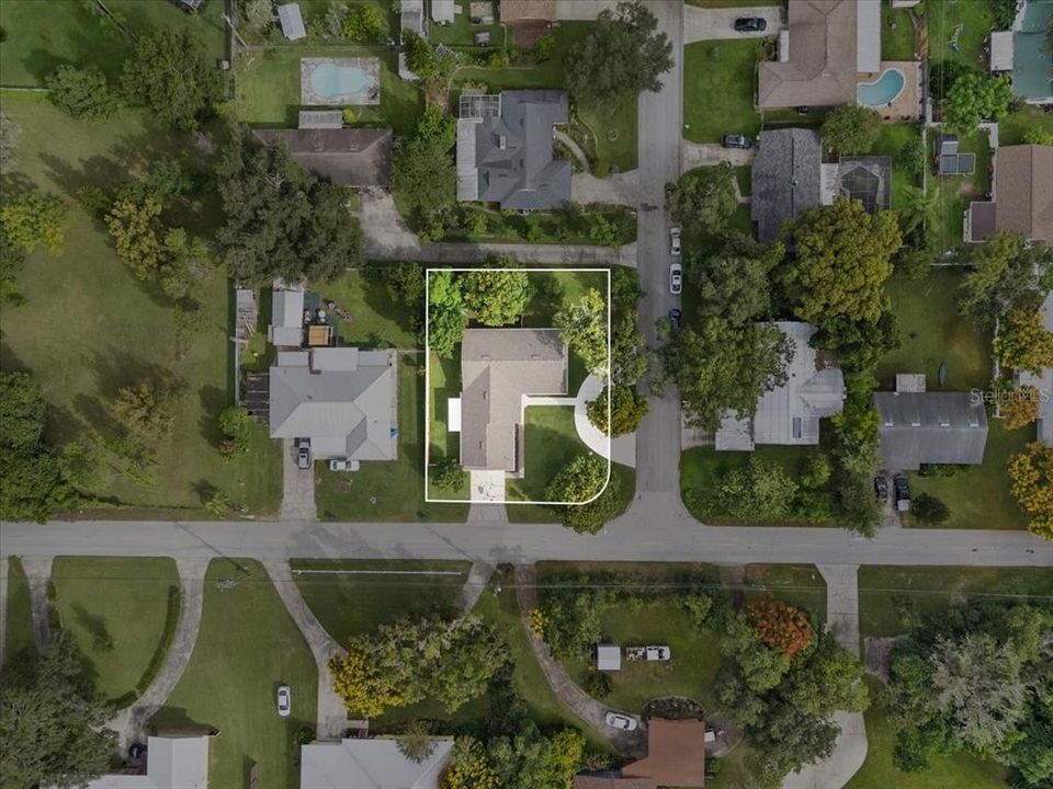 For Sale: $475,000 (4 beds, 2 baths, 1881 Square Feet)