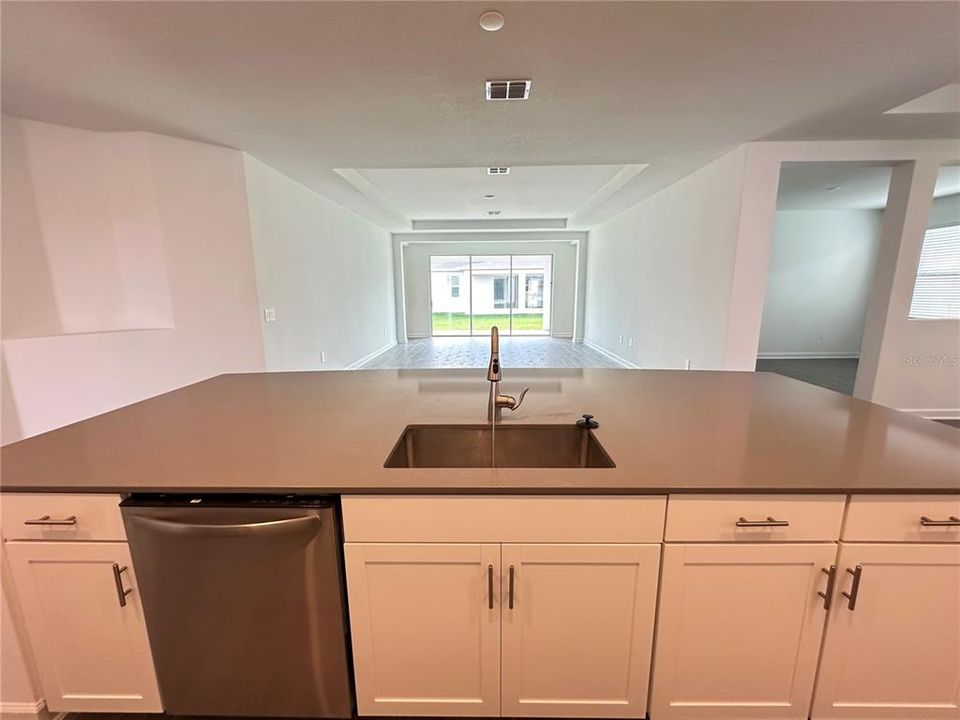 В аренду: $2,900 (4 спален, 3 ванн, 2899 Квадратных фут)