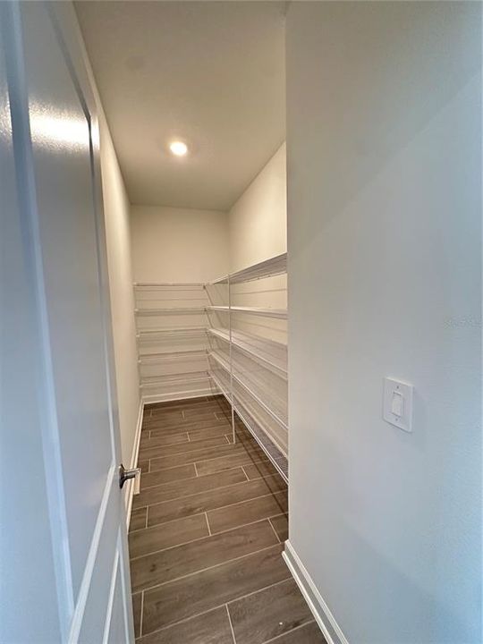 В аренду: $2,900 (4 спален, 3 ванн, 2899 Квадратных фут)