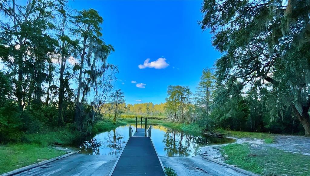 待售: $119,900 (0.63 acres)