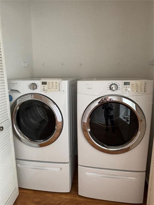 For Sale: $245,000 (2 beds, 2 baths, 1810 Square Feet)