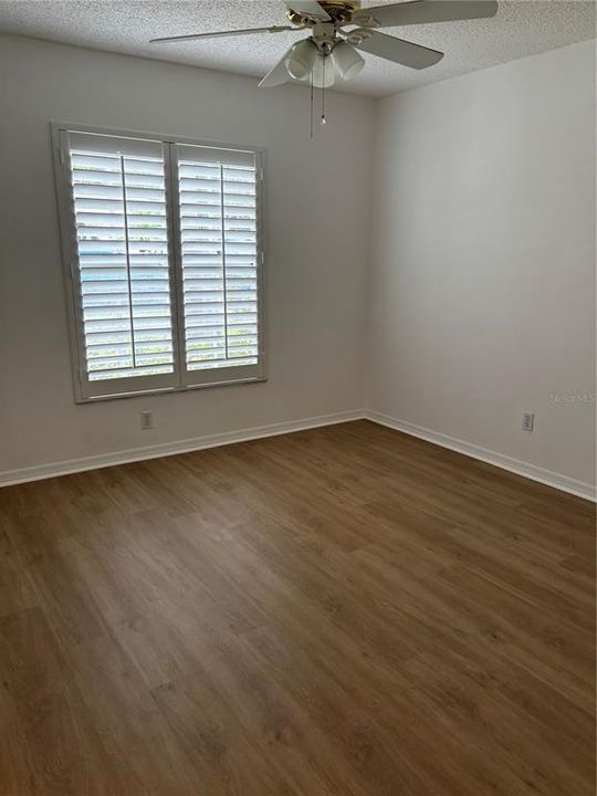 For Sale: $245,000 (2 beds, 2 baths, 1810 Square Feet)