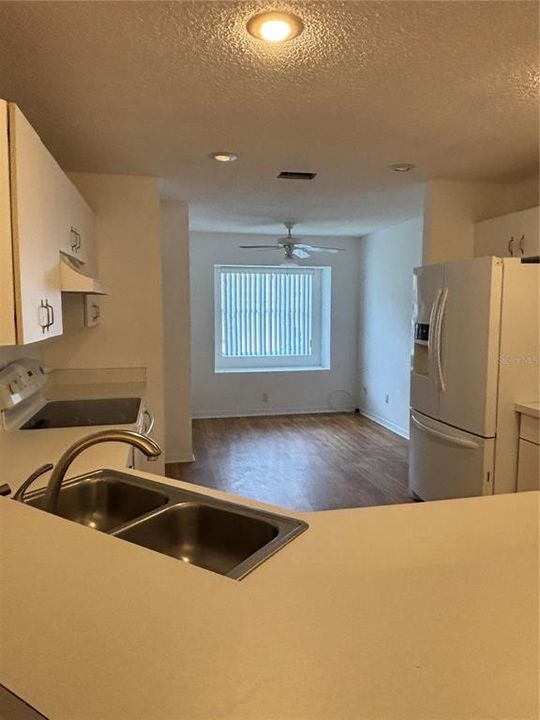 For Sale: $245,000 (2 beds, 2 baths, 1810 Square Feet)