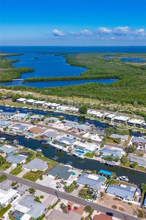 На продажу: $685,000 (2 спален, 3 ванн, 1728 Квадратных фут)