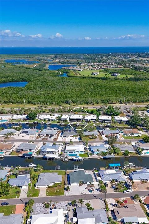 На продажу: $685,000 (2 спален, 3 ванн, 1728 Квадратных фут)