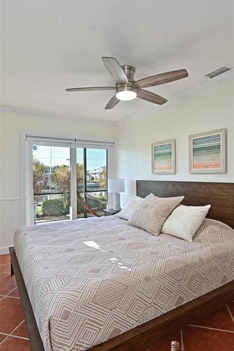 На продажу: $685,000 (2 спален, 3 ванн, 1728 Квадратных фут)