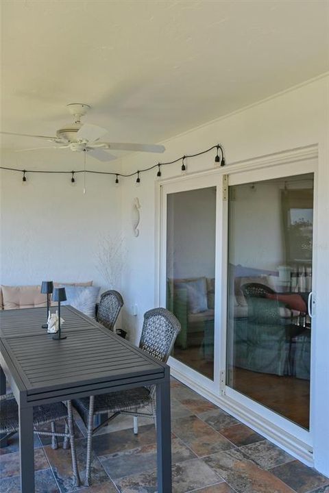 На продажу: $685,000 (2 спален, 3 ванн, 1728 Квадратных фут)