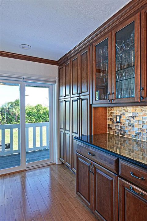 На продажу: $685,000 (2 спален, 3 ванн, 1728 Квадратных фут)