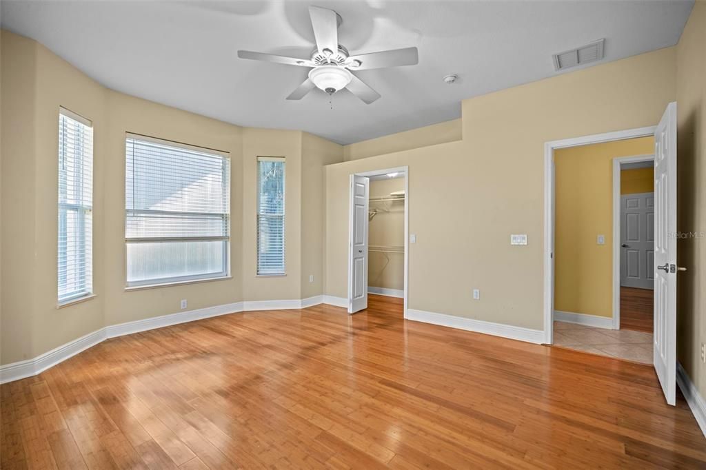 Active With Contract: $720,000 (3 beds, 2 baths, 2449 Square Feet)