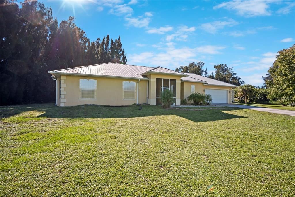 Active With Contract: $720,000 (3 beds, 2 baths, 2449 Square Feet)