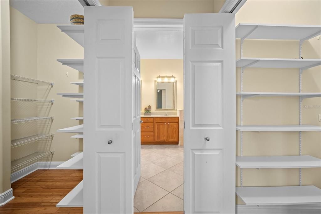 Active With Contract: $720,000 (3 beds, 2 baths, 2449 Square Feet)