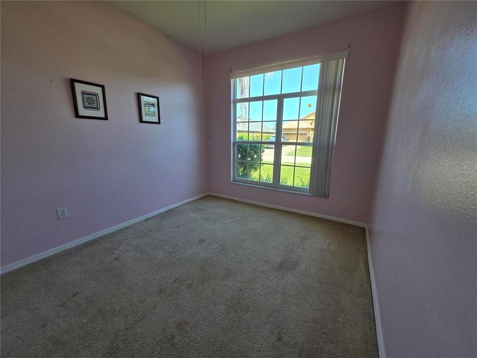 For Rent: $2,300 (4 beds, 3 baths, 2019 Square Feet)