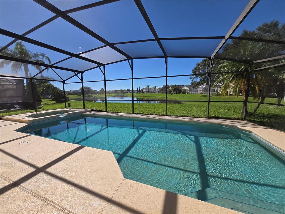 For Rent: $2,300 (4 beds, 3 baths, 2019 Square Feet)