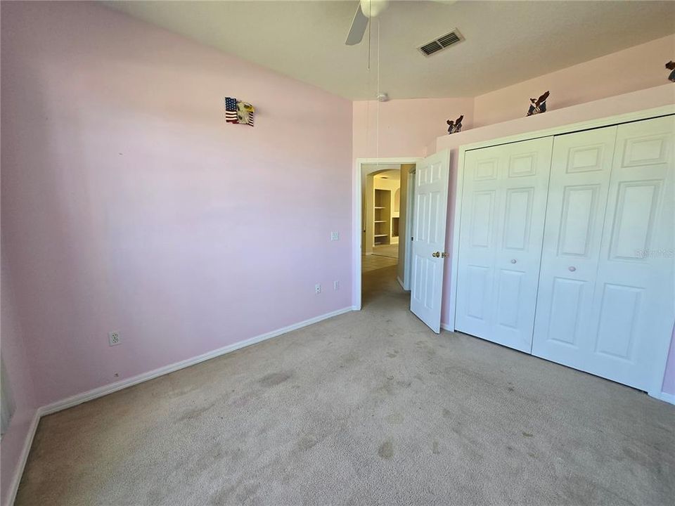 For Rent: $2,300 (4 beds, 3 baths, 2019 Square Feet)