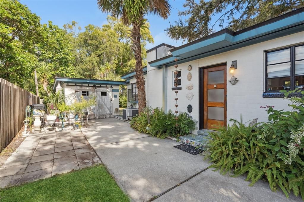 For Sale: $579,000 (3 beds, 2 baths, 1492 Square Feet)